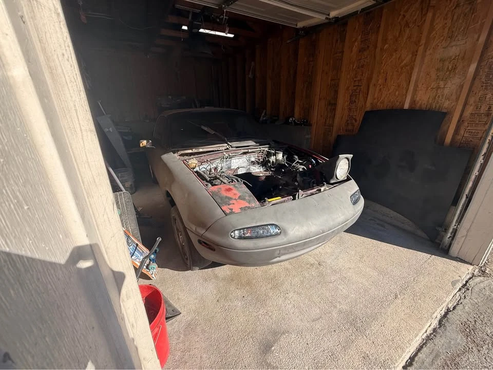 1995 Mazda NA MX-5 Miata - Image 11 of 19
