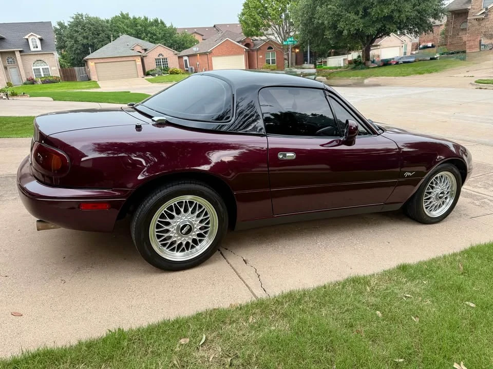 1995 Mazda NA MX-5 Miata - Image 6 of 12