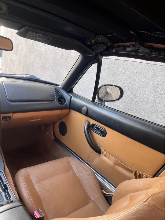 1995 Mazda NA MX-5 Miata - Image 16 of 16