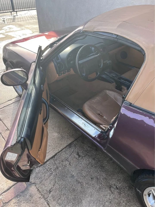 1995 Mazda NA MX-5 Miata - Image 11 of 16
