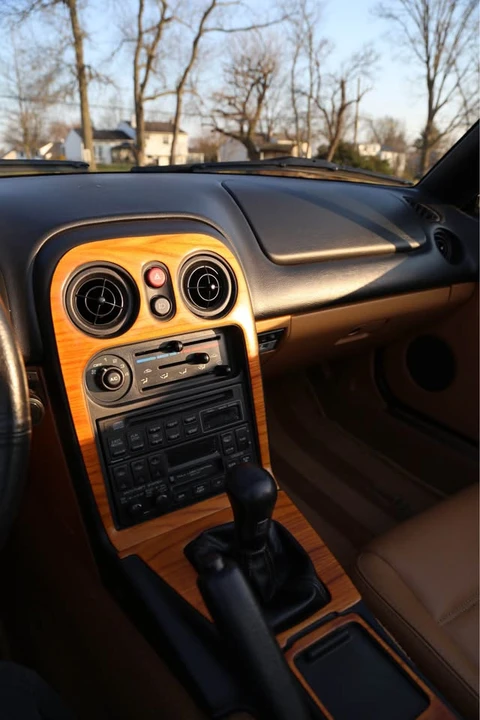 1995 Mazda NA MX-5 Miata - Image 9 of 20