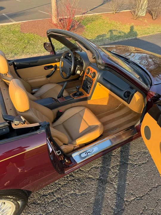 1995 Mazda NA MX-5 Miata - Image 12 of 20