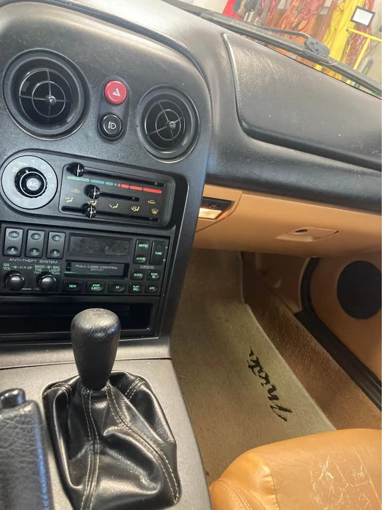 1995 Mazda NA MX-5 Miata - Image 7 of 9