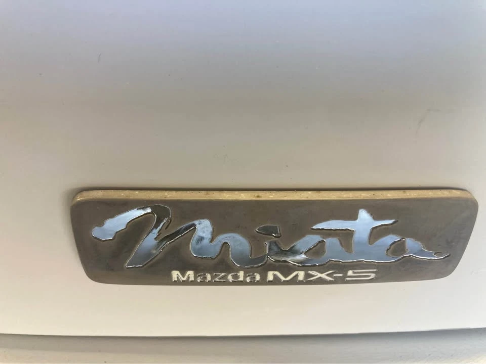 1995 Mazda NA MX-5 Miata - Image 5 of 9