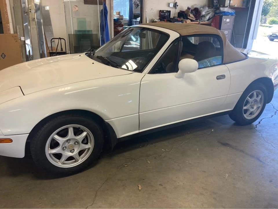 1995 Mazda NA MX-5 Miata - Image 2 of 9