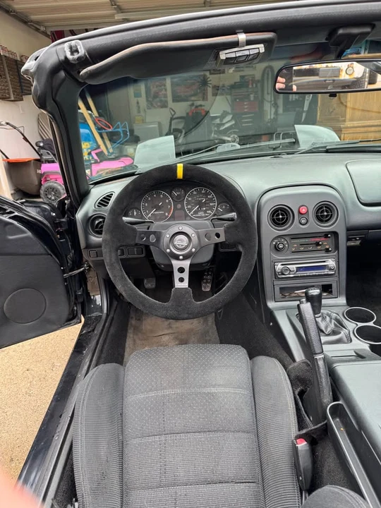 1995 Mazda NA MX-5 Miata - Image 12 of 15