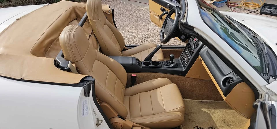 1995 Mazda NA MX-5 Miata - Image 8 of 14