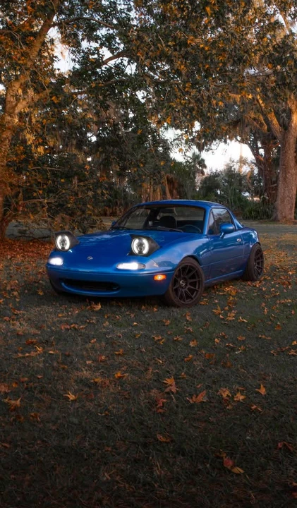 1995 Mazda NA MX-5 Miata - Image 2 of 16