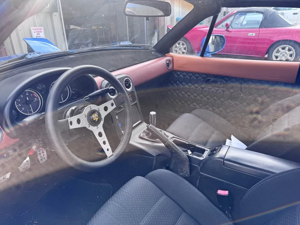 1995 Mazda NA MX-5 Miata - Image 14 of 16