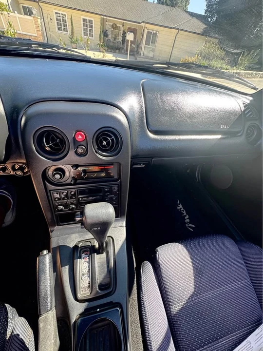 1995 Mazda NA MX-5 Miata - Image 18 of 20