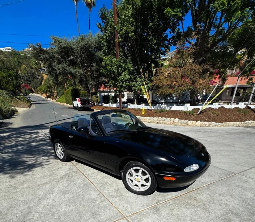 1995 Mazda NA MX-5 Miata - Image 11 of 20