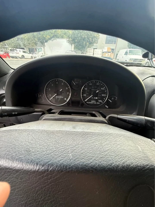 1995 Mazda NA MX-5 Miata - Image 12 of 13