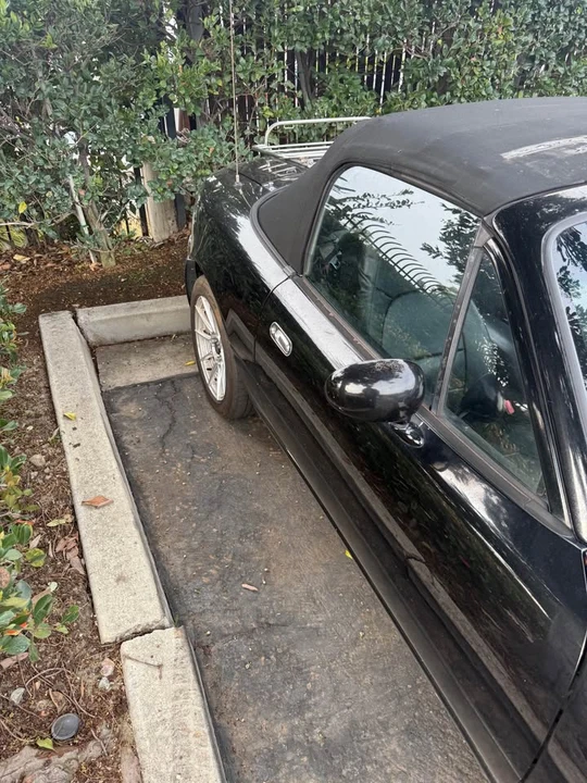 1995 Mazda NA MX-5 Miata - Image 5 of 13