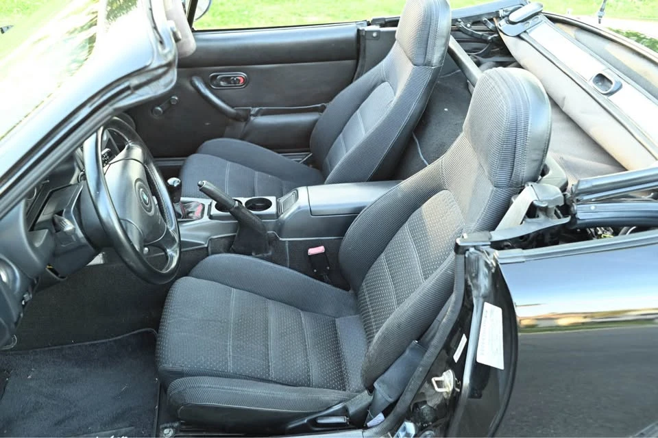 1995 Mazda NA MX-5 Miata - Image 11 of 20