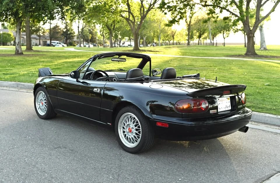 1995 Mazda NA MX-5 Miata - Image 3 of 20
