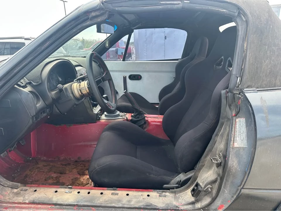 1995 Mazda NA MX-5 Miata - Image 2 of 5