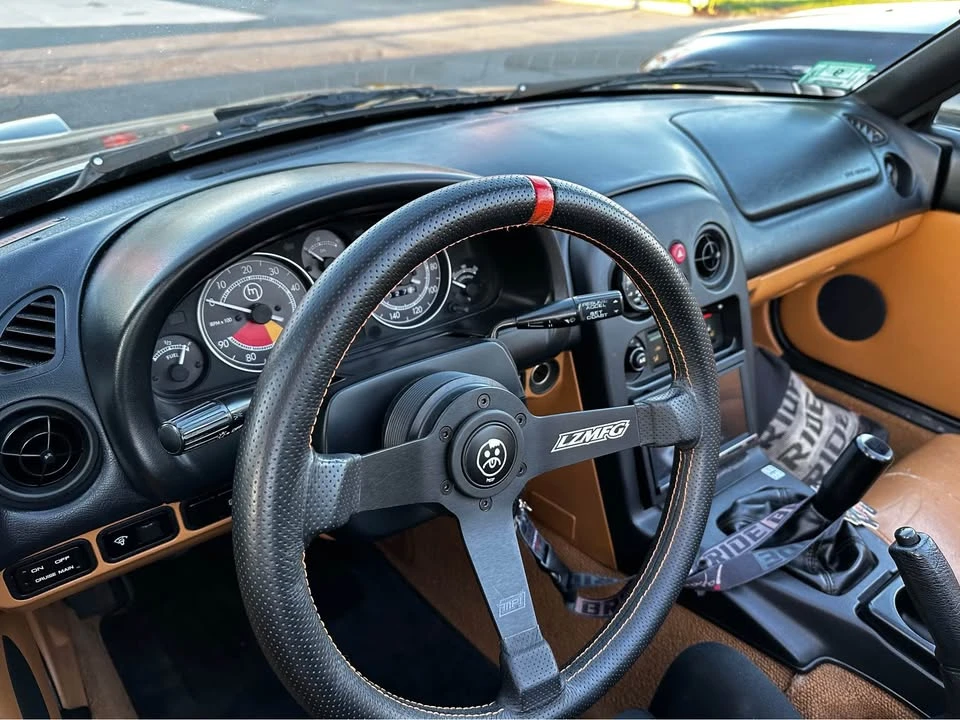 1995 Mazda NA MX-5 Miata - Image 9 of 10