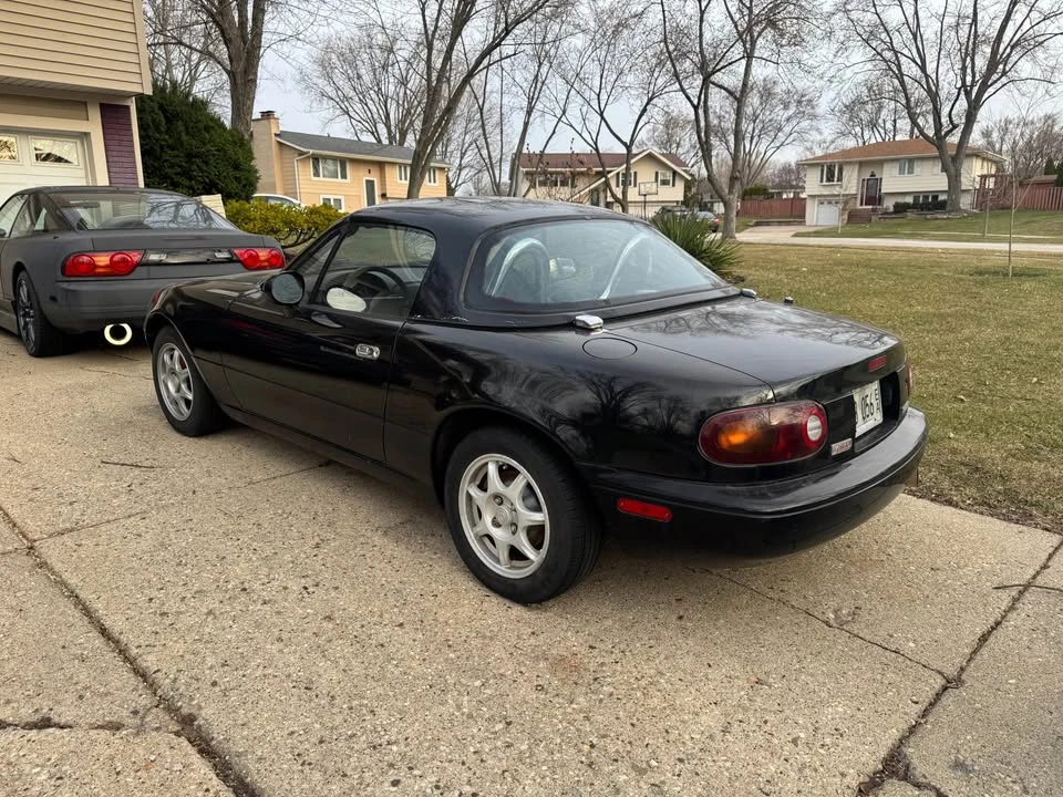 1995 Mazda NA MX-5 Miata - Image 2 of 15