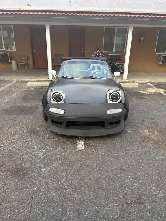 1995 Mazda NA MX-5 Miata - Image 2 of 10