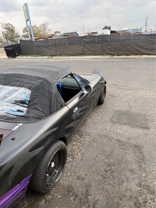 1995 Mazda NA MX-5 Miata - Image 10 of 10