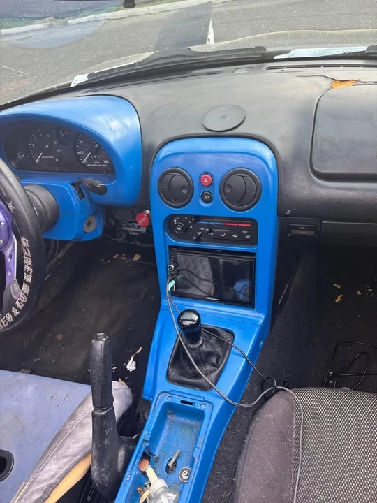 1995 Mazda NA MX-5 Miata - Image 5 of 10