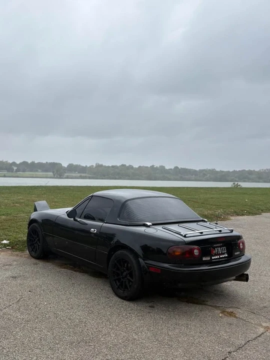 1995 Mazda NA MX-5 Miata - Image 2 of 6