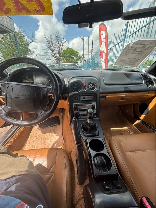 1995 Mazda NA MX-5 Miata - Image 9 of 18