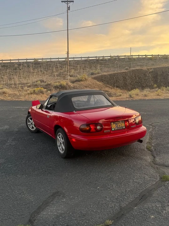 1995 Mazda NA MX-5 Miata - Image 2 of 8