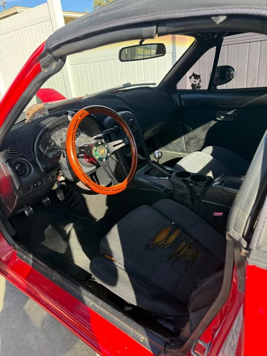 1995 Mazda NA MX-5 Miata - Image 7 of 13