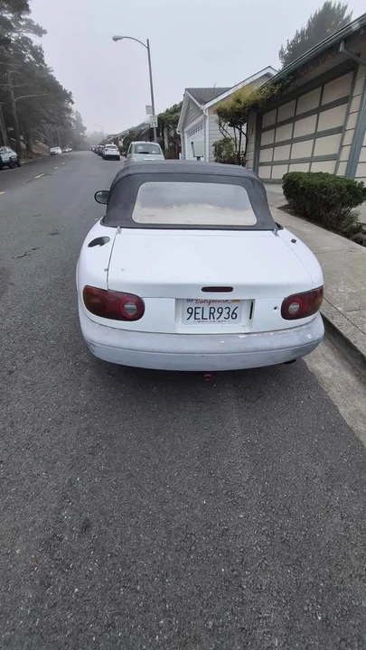 1995 Mazda NA MX-5 Miata - Image 5 of 8