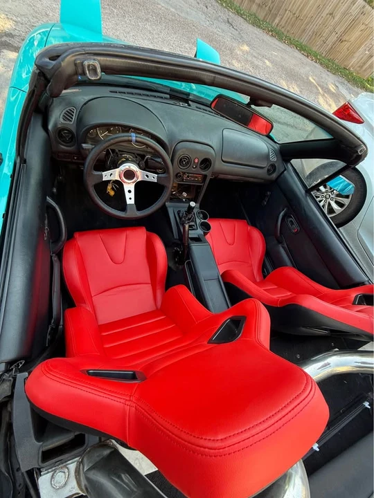 1995 Mazda NA MX-5 Miata - Image 4 of 7