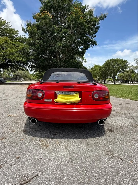 1995 Mazda NA MX-5 Miata - Image 5 of 9