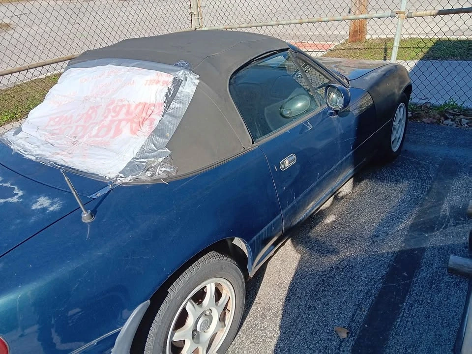 1995 Mazda NA MX-5 Miata - Image 7 of 8