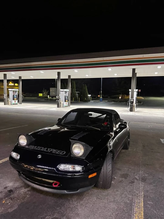 1995 Mazda NA MX-5 Miata - Image 2 of 6