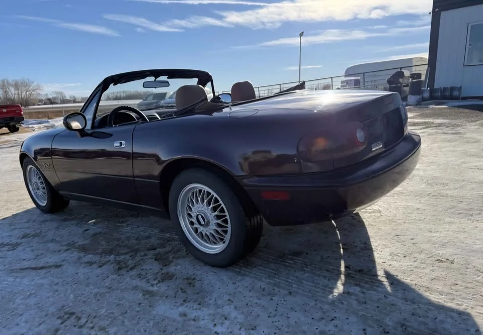 1995 Mazda NA MX-5 Miata - Image 3 of 9