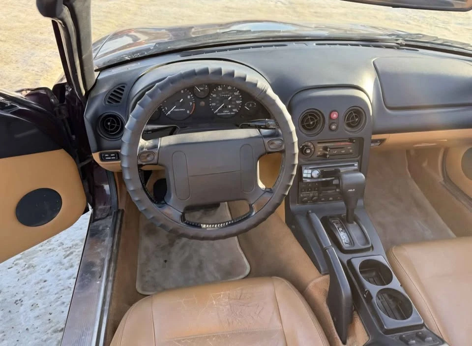 1995 Mazda NA MX-5 Miata - Image 8 of 9