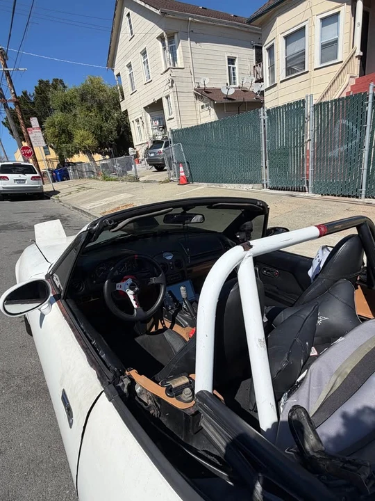 1995 Mazda NA MX-5 Miata - Image 6 of 6