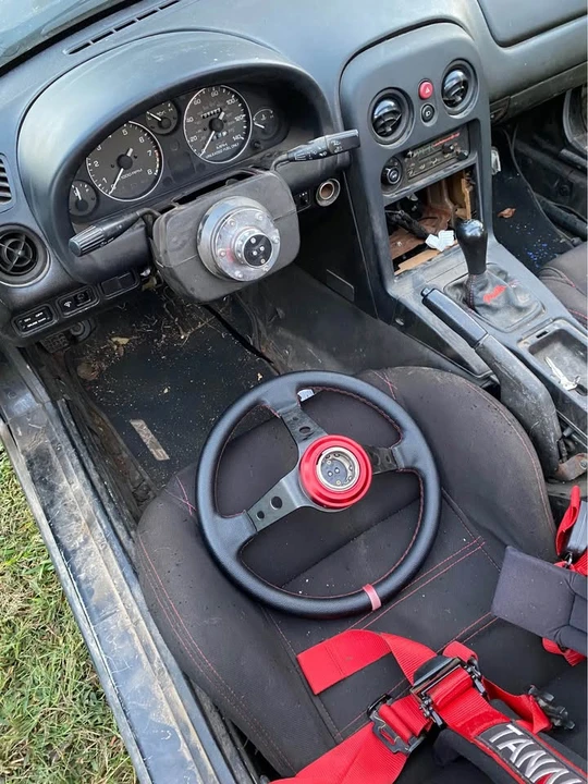 1995 Mazda NA MX-5 Miata - Image 8 of 9