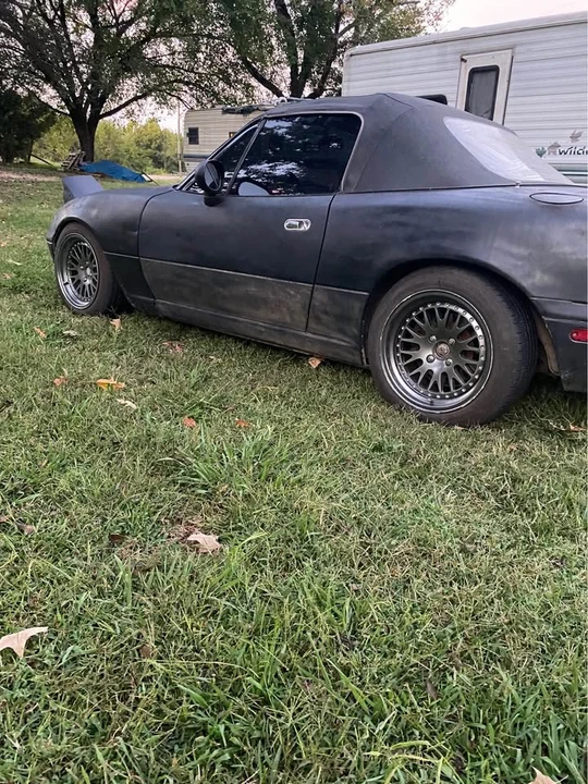 1995 Mazda NA MX-5 Miata - Image 2 of 9