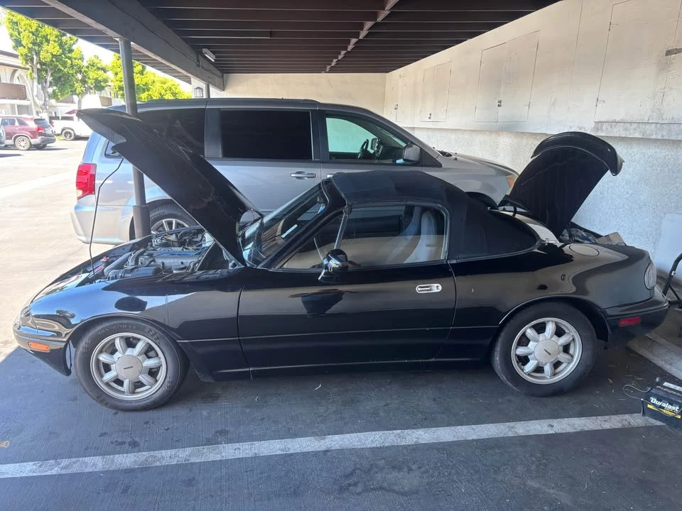 1995 Mazda NA MX-5 Miata - Image 2 of 5