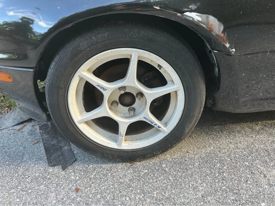 1995 Mazda NA MX-5 Miata - Image 9 of 11