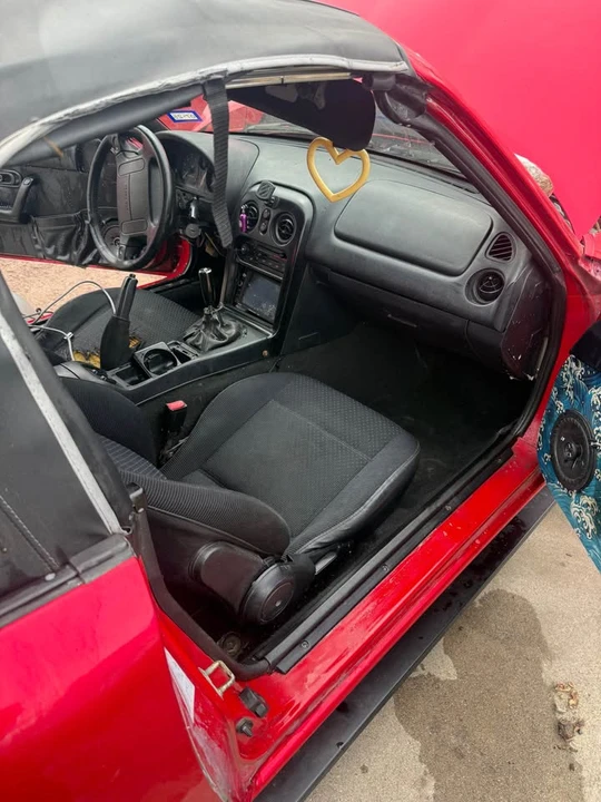 1995 Mazda NA MX-5 Miata - Image 11 of 12