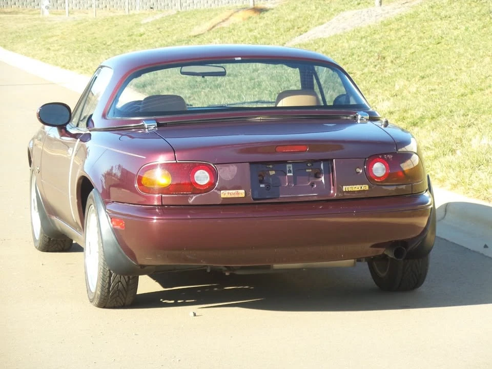 1995 Mazda NA MX-5 Miata - Image 6 of 20