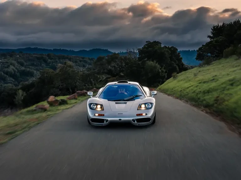 1995 McLaren F1 - Image 25 of 31