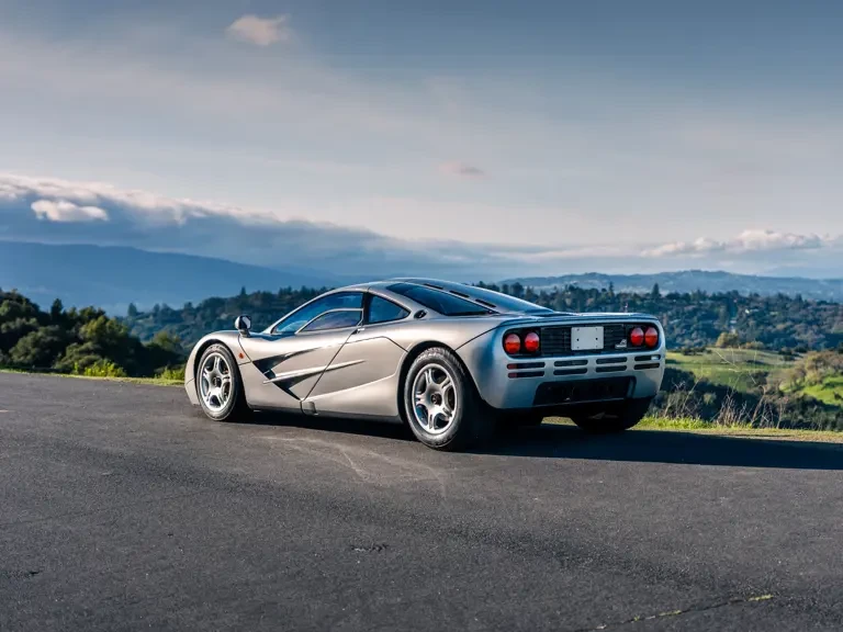 1995 McLaren F1 - Image 20 of 31