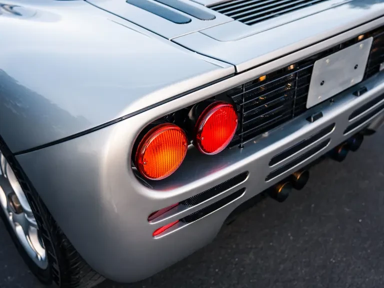 1995 McLaren F1 - Image 31 of 31