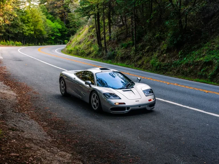 1995 McLaren F1 - Image 19 of 31