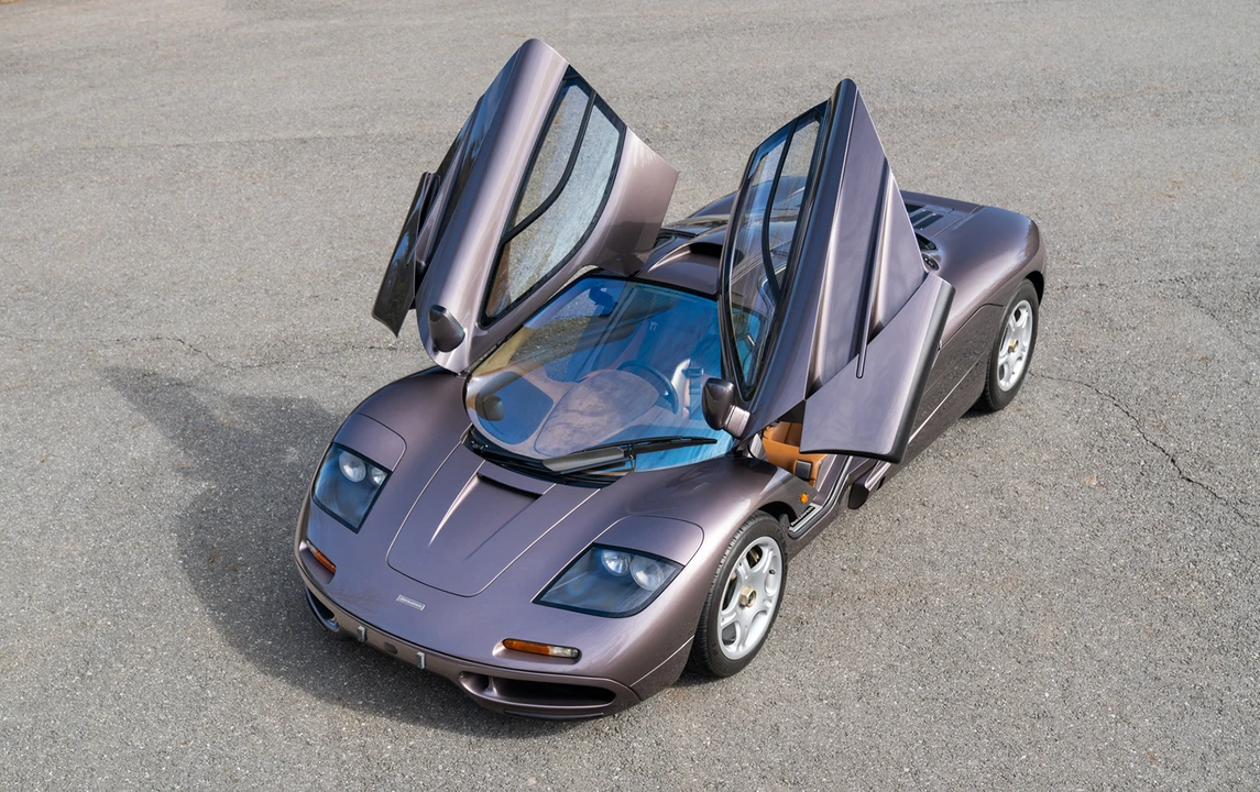 1995 McLaren F1 - Image 23 of 31