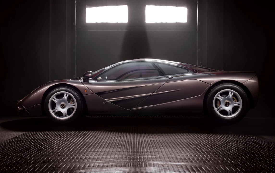 1995 McLaren F1 - Image 2 of 31