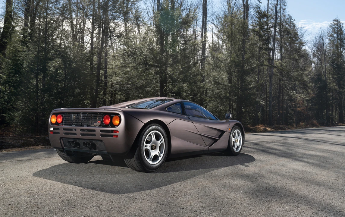1995 McLaren F1 - Image 17 of 31
